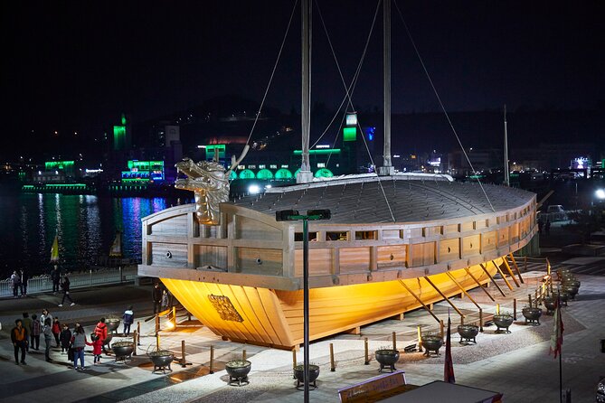 3-Day Korea Western course by K-shuttle Tour from Seoul to Busan - Gongju Gongsanseong Fortress: castle trails plus Geumgang Riverside views