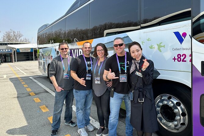 8 hours Private Tour in Seoul for the VIP - A realistic 8-hour route: palaces, neighborhoods, and skyline views