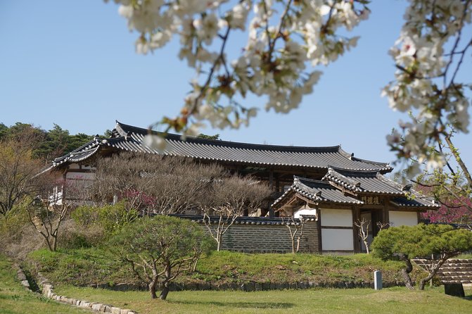 Andong Hahoe Folk Village [UNESCO World Heritage] Private Tour from Seoul - Why Andong Hahoe Folk Village feels special, even if you hate crowds