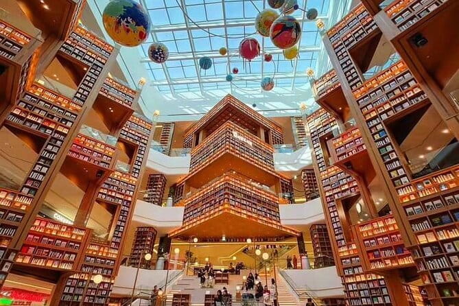 Beyond Seoul: Starfield Library, Hwaseong Fortress & Cave Quest - Morning pickup from Myeongdong or Seoul City Hall, and how the day stays on track