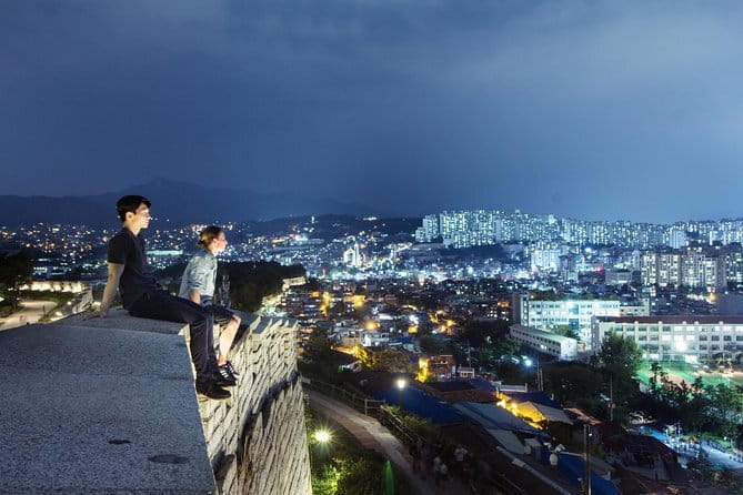 Beyond Seoul: Starfield Library, Hwaseong Fortress & Cave Quest - Hwaseong Fortress: 5.74 km of walls, gates, and panoramic photo moments