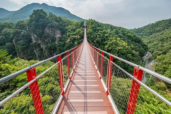 Beyond Seoul: Starfield Library, Hwaseong Fortress & Cave Quest - Transportation and pacing: what “7 hours” feels like in real life