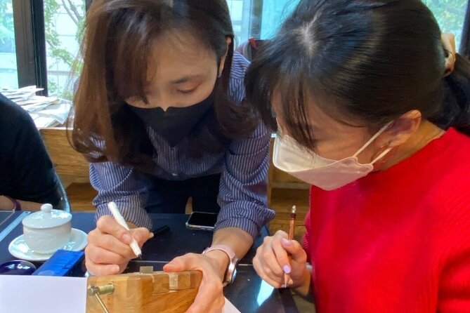 Carve Your Personal Korean Stone Seal with Jeongju in Insadong - Tea, Calligraphy Message, and Little Extras That Make It Feel Like Seoul