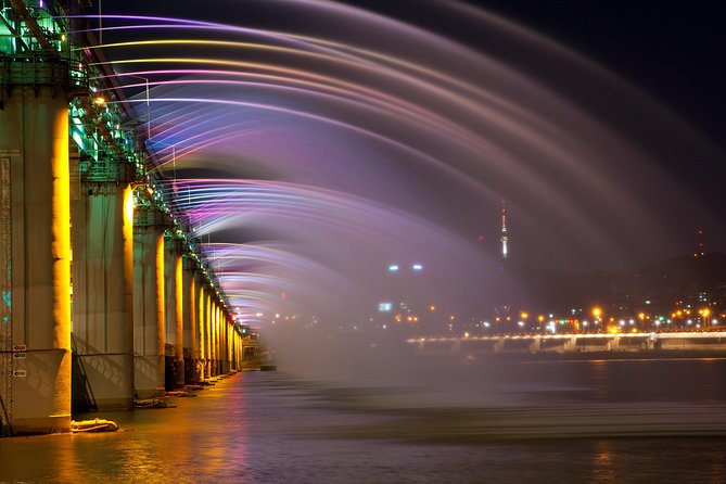 Custom Tour: Best Night View of Seoul - Banpo Bridge Rainbow Fountain timing: the one seasonal night moment you can plan around