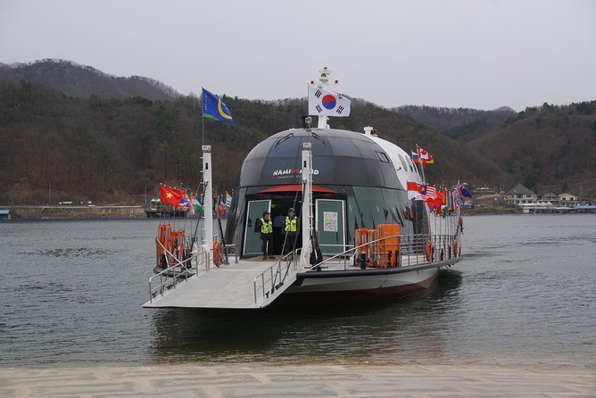 Customized Private Seoul tour: Palace, Market etc(Airport Option) - Gyeongbokgung and Changdeokgung Palaces Without the Wait-and-Guess Feeling