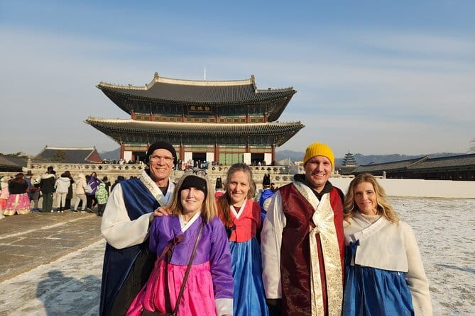 Day Tour of Suwon Hwaseong Fortress Starfield Waujeongsa Temple - Hanbok Wearing and kimbap plus gim making: hands-on culture, real takeaways
