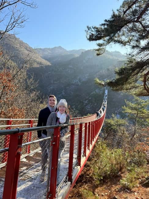 DMZ; NK Defector, 3rd Tunnel, Suspension Bridge,Hotel pickup - Unification Village: a quick pass that still lands