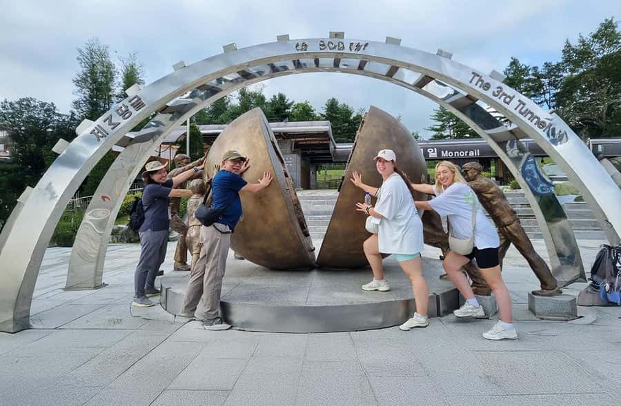 DMZTour from Seoul:3rd Tunnel,North Korea View&UNESCO Valley - Third Tunnel walk-through: history you can feel in your legs