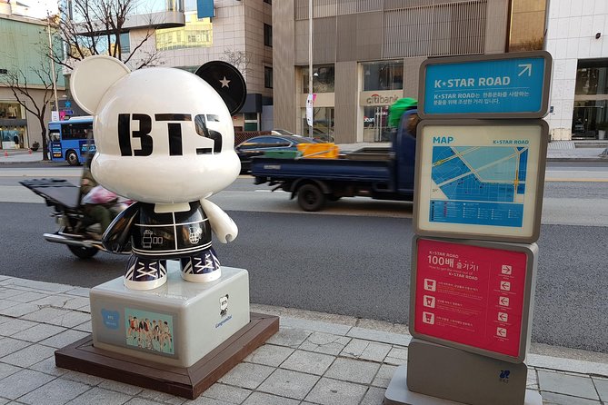 Essential Gangnam Tour (Incl. Dinner)-Hot Place of Seoul - Starfield COEX Mall and the design behind Gangnam’s shiny side