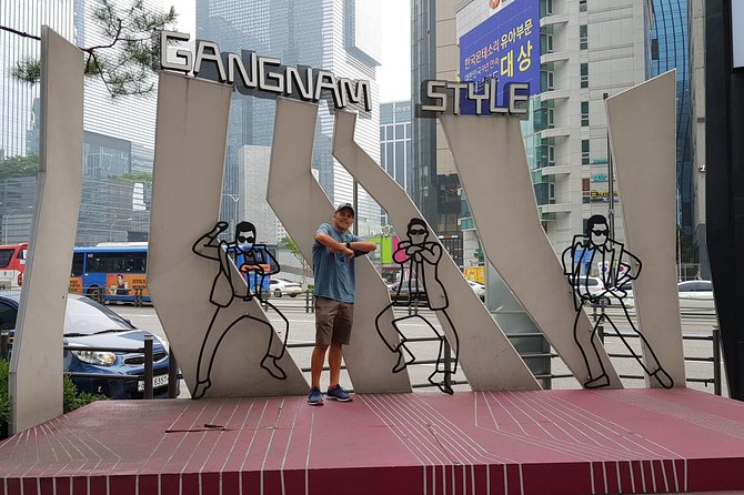 Essential Gangnam Tour (Incl. Dinner)-Hot Place of Seoul - Dinner and tea cookie tasting: small extras that change the feel of the day