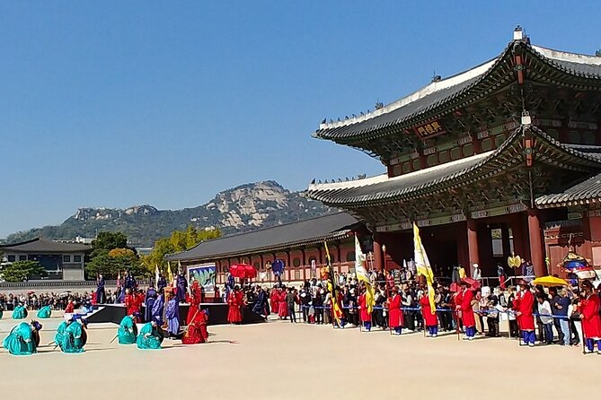 Free style private Tour(Essence of Seoul city or DMZ) - Gyeongbokgung Palace: start with Seoul’s main royal site