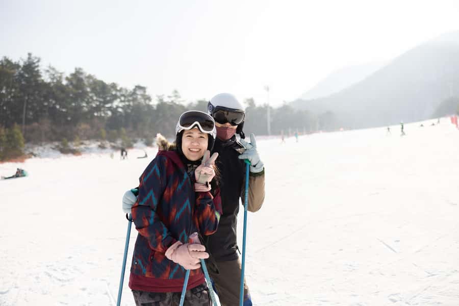 From Seoul: Korea Ski Tour - Jisan Forest Resort - Gear and Suit: What’s Included, What’s Missing