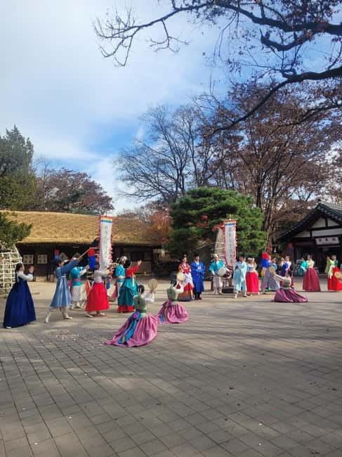From Seoul: Suwon Hwaseong Fortress Tour - Getting From Seoul to Suwon: Easy Start, Real Time on Site