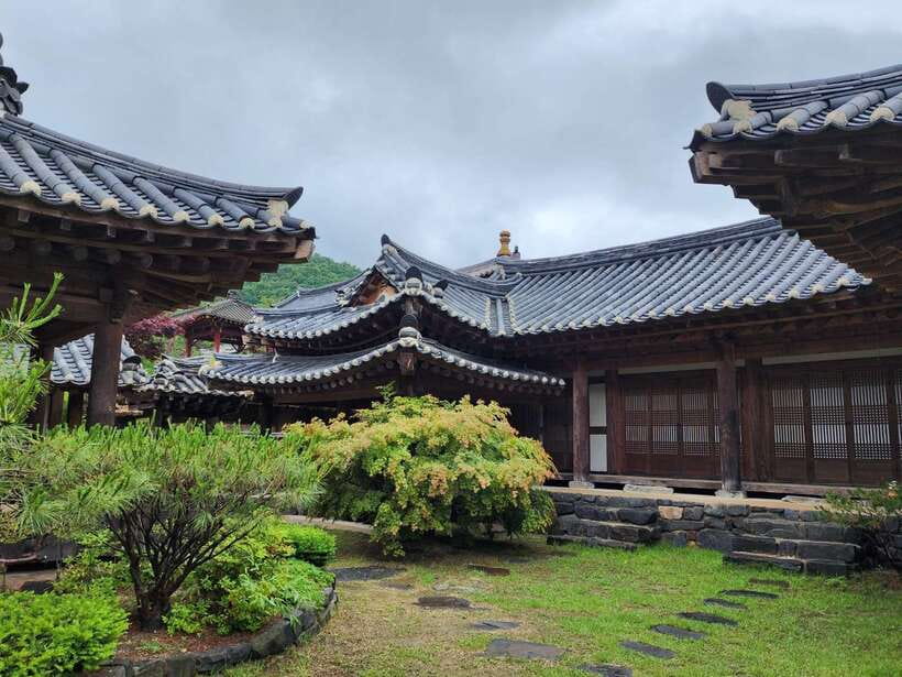 From Seoul: Suwon Hwaseong Fortress Tour - Who You’ll Probably Be Happy With: Guide Style Matters