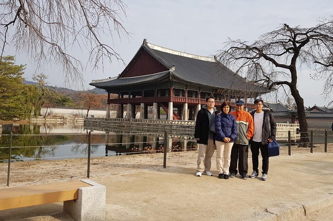 Full Day- Essential Seoul City Tour & Gourmet Tour(including Lunch and Dinner) - Cheonggyecheon stream walk: Seoul’s eco-waterway story in 20 minutes