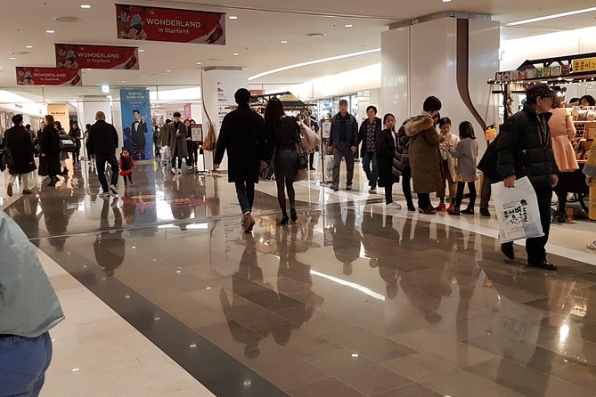 Gangnam - Highlight City Tour in Seoul(including Lunch) - How the guide makes Gangnam feel manageable