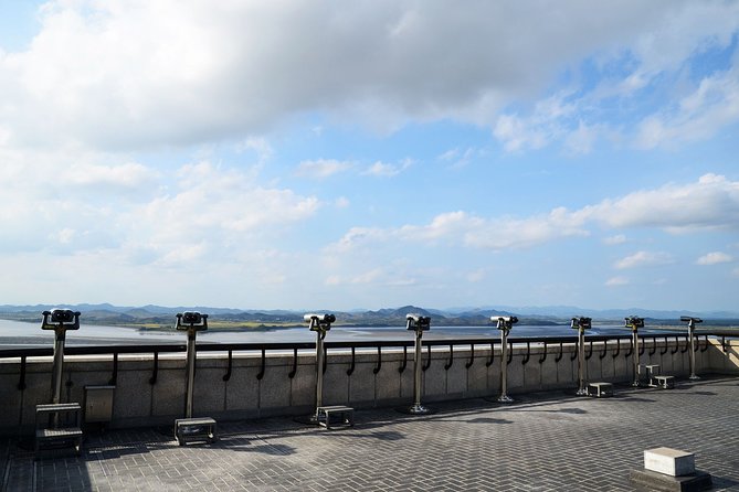 Glimpse into North Korea in 4 hours' layover tour - Getting Picked Up in Incheon, and Avoiding the Common Timing Traps