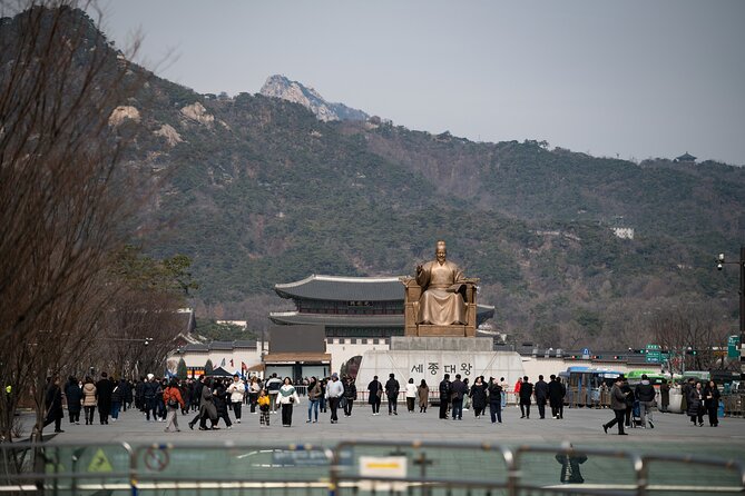 Gwanghwamun Tour l 120 minutes to Understand Local Korean Society - Key highlights you’ll care about