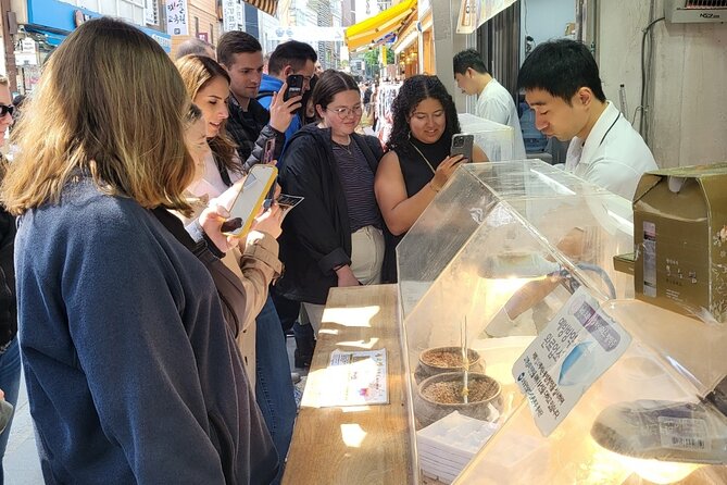 Gwangjang market Netflix Food Walking Tour with Insadong - Gwangjang Market: a 1905-era food-and-textile neighborhood