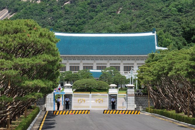 Gyeongbok Palace and Korean Folk Village Tour - Value for $79: what you are really paying for