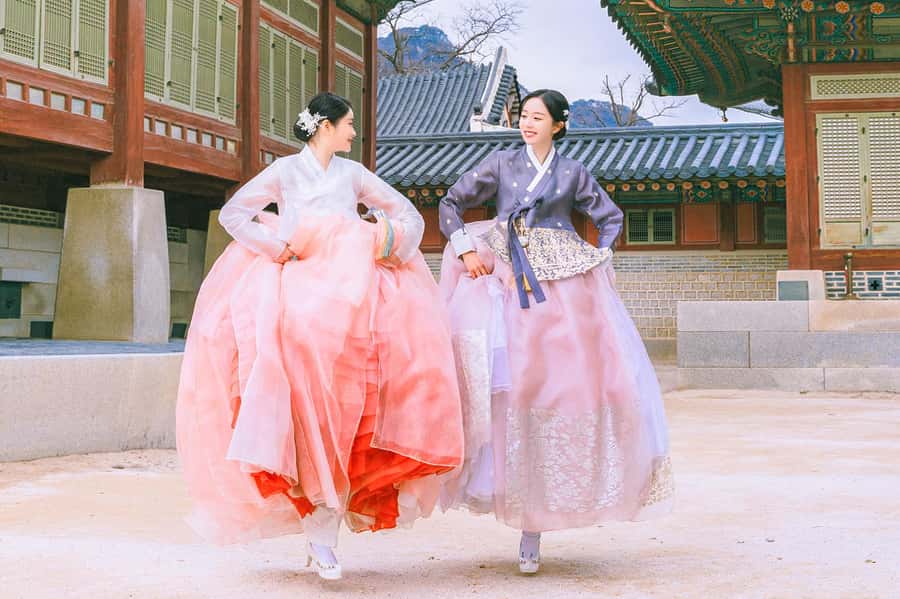 Gyeongbokgung Hanbok Experience at hanboknam - Then you walk the streets and palace in full hanbok mode