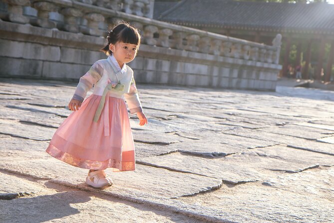 Gyeongbokgung palace family/group private photoshoot - Meeting at Yes Hanbok, Then Getting Ready in Hanbok