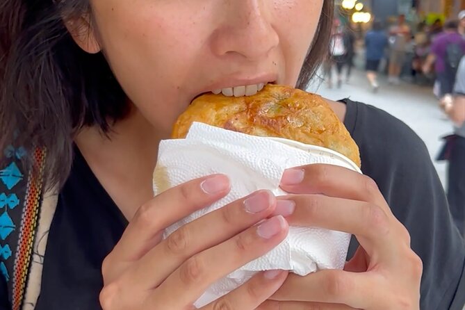Hidden Street Food food tour in Seoul - A street-food plan that runs on real Seoul time
