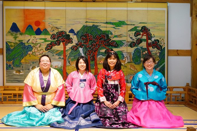 History and Culture Tour(Premium Private Tour) - Cheonggyecheon Stream: A Calm Walk Through the City’s Stories