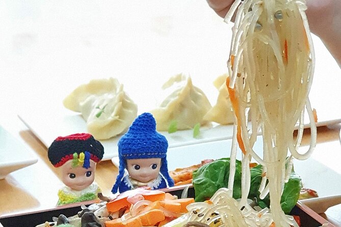K-food cooking Japchae Mandu Tteokbokki & Fishcake - Dessert break with seasonal yakgwa and rice cakes