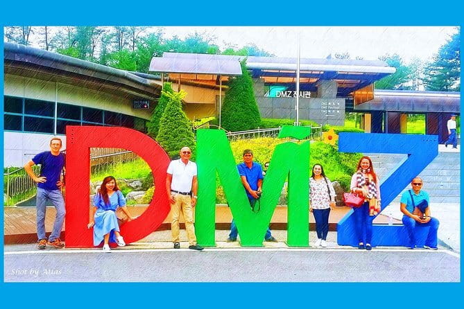 K-pop boyband Film Location Private Day Trip - Lunch that fits your taste, with a fan-focused twist