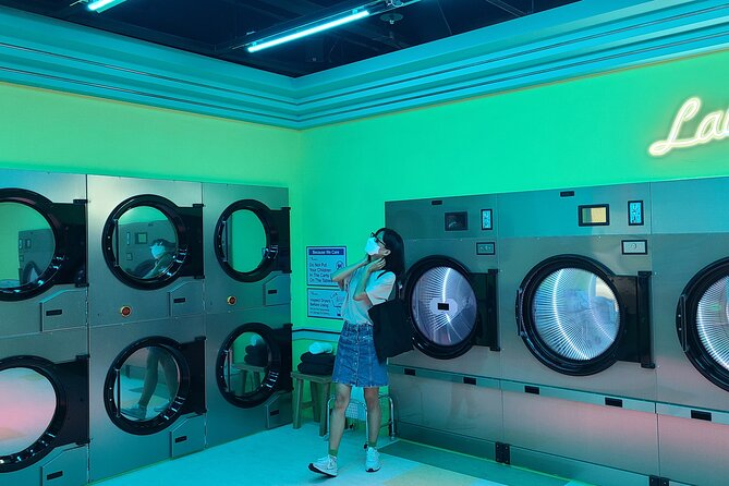 K-POP Experience in Seoul: Real K-POP Agency & Fan Culture - COEX Center and Starfield Library: Iconic Photos, Easy Ending