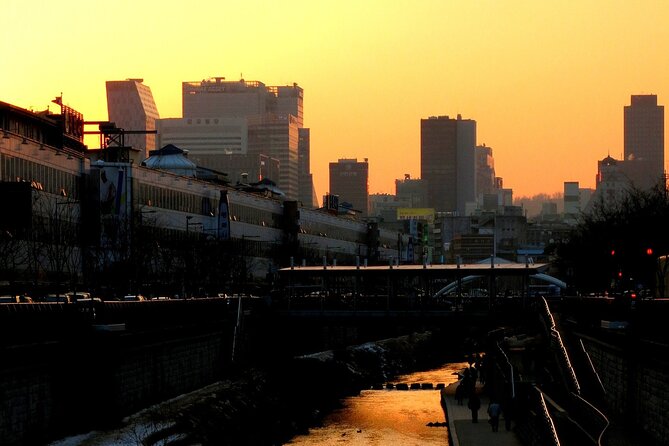 [KoreaByLocal] Authentic Seoul Night Walk and Chicken & Beer - Stop 3: Gwanghwamun Square, big landmarks explained simply