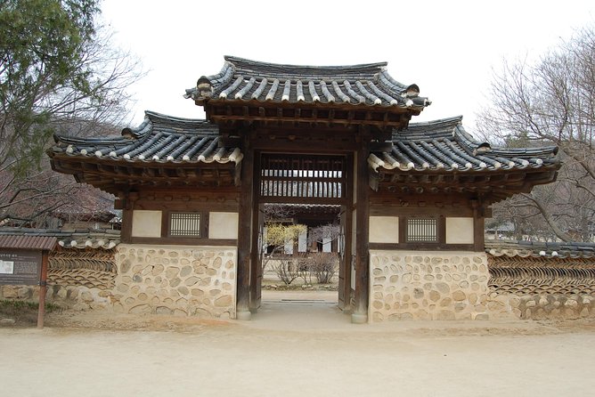 Korean Folk Village Afternoon Tour from Seoul - Entering the Village: Relocated Traditional Houses, Not a Random Theme Park