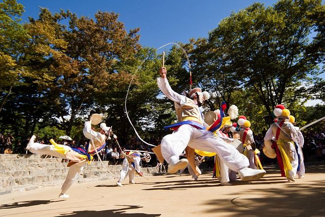 Korean Folk Village and Suwon Hwaseong Fortress Day Tour(EG Tour) - Weather, timing, and comfort tips that matter