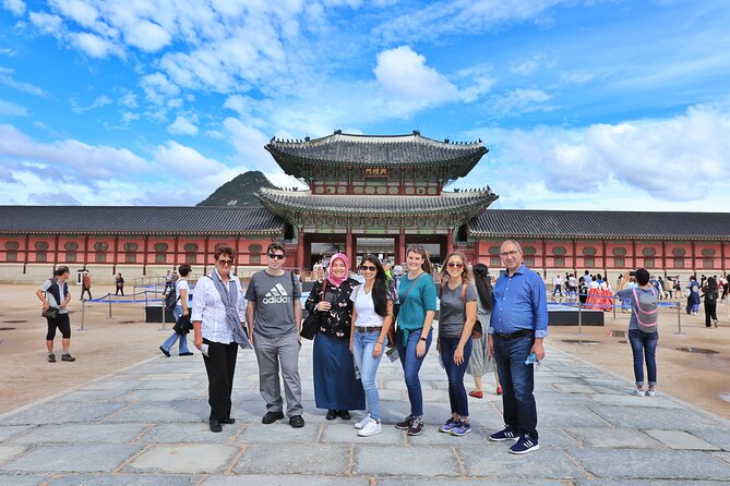 Layover Tour from Incheon Airport to Seoul with a Tour Specialist - Turning an Incheon Layover Into a Real Seoul Day