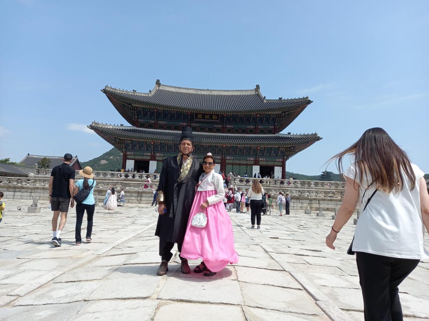 Layover tour to Gyeongbokgung-Folk Museum-Bukchon-Insadong - Korea National Folk Museum: Joseon Life From Birth to Treatment to Death