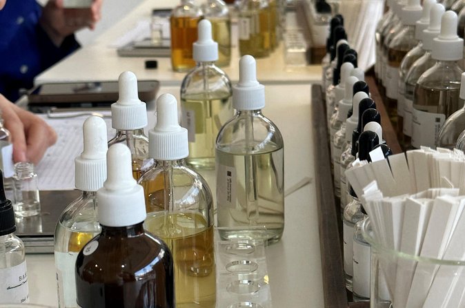 Make your K-scent perfume: Modern oneday class in Seoul - Three Trial Blends That Let You Test Like a Pro