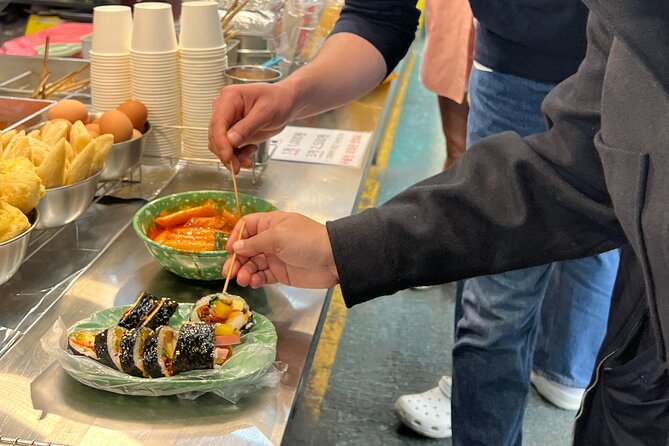 Mangwon Market Food tour By Locals; Cheap Eats to Fancy Feast - Stop 1 at Mangwon Market: the snack-to-splurge lesson