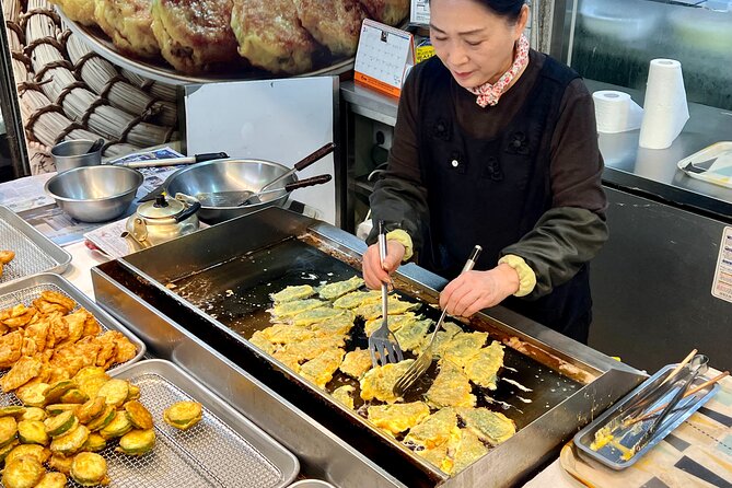 Mangwon Market Food tour By Locals; Cheap Eats to Fancy Feast - The food mechanics Jay and Sam focus on