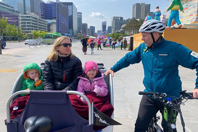 Morning Pedicab Heritage Tour - The morning route, stop-by-stop (Cheonggyecheon, Gyeongbokgung, Tongin, Bukchon, Jogyesa)