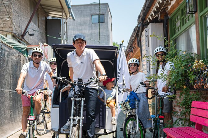 Morning Pedicab Heritage Tour - Price and seating: how $220 per group works for a 2-adult or 3-kid pedicab