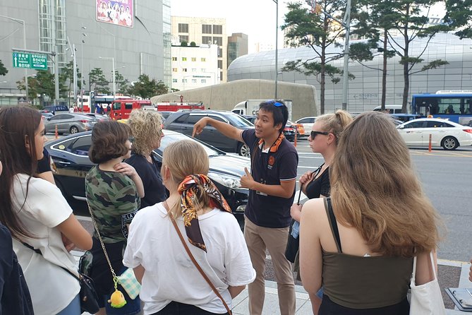 Night Food Tour in Seoul with Traditional and Modern Cuisine - Cheonggyecheon Stream Walk, Plus Night-Sky Views