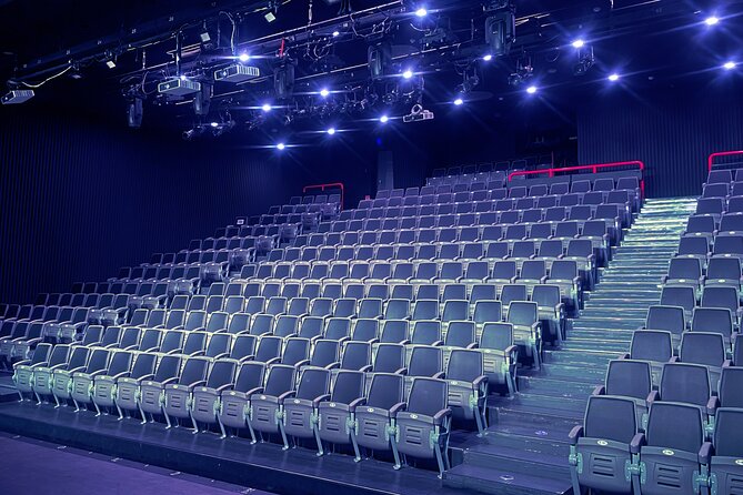 Painters Show in Gwanghwamun Theater (nearby Seodaemun station) - Key takeaways before you go