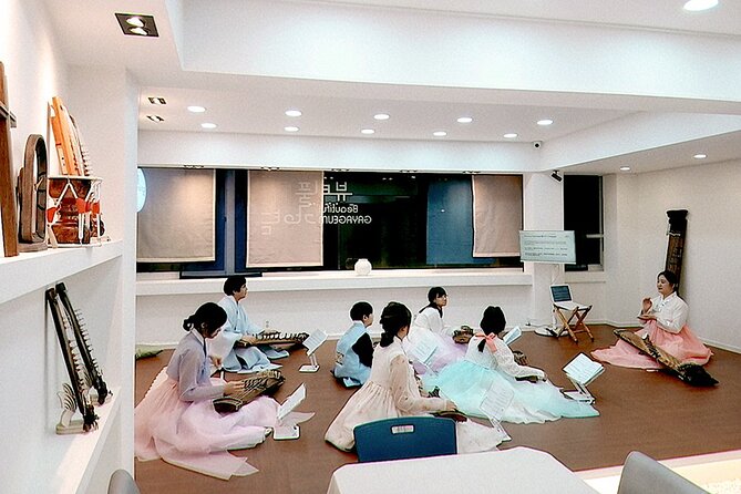 Play Gayageum in Hanbok Cultural Experience in Bukchon - The Photo Session and Printed Keepsake: Why This Part Matters
