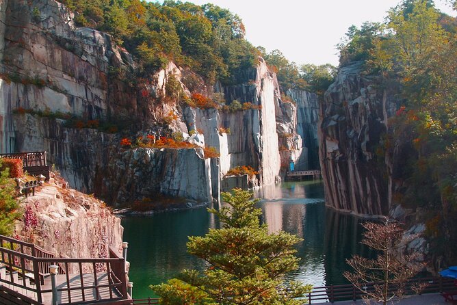 Pocheon Art Valley, Garden & Fruit Picking Day Tour from Seoul - Getting to and from Seoul Without the Stress