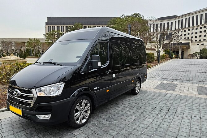 Private Airport Transfer From Incheon Airport To Seoul(up to 12) - Who should book this transfer, and who might skip it