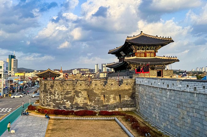 Private Day Trip to Korean Folk Village and Hwaseong Fortress - Banghwasuryujeong Pavilion (Dongbukgakru): views, nature, and fortress beauty