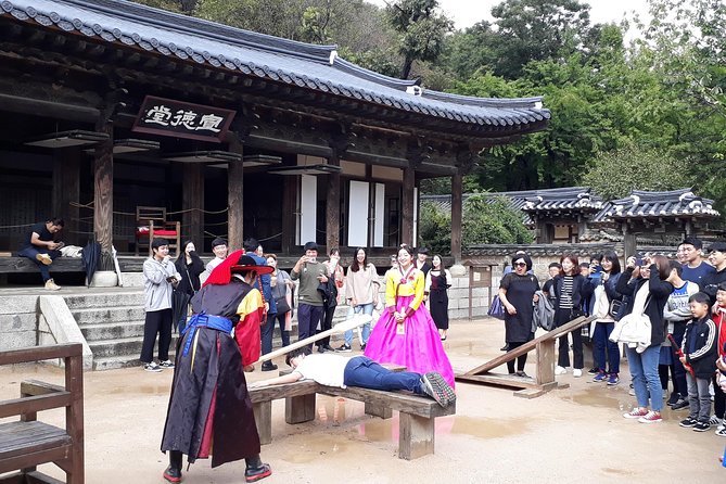 Private day trip to Korean Folk Village & Dae Jang Geum Park - Korean Folk Village: Joseon-era houses, shops, and short live performances