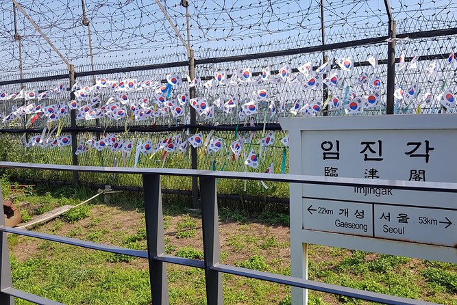 Private DMZ Tour - Getting to the first sights from Seoul, with real context en route