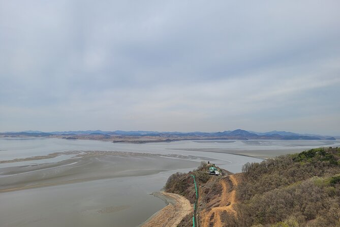 Private DMZSPYTOUR from Incheon Airport - Lunch on a DMZ day: comfort, conversation, and context